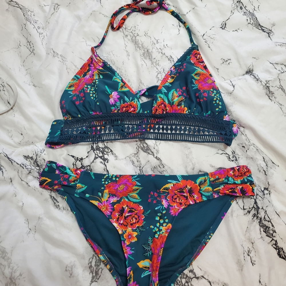 Bikini